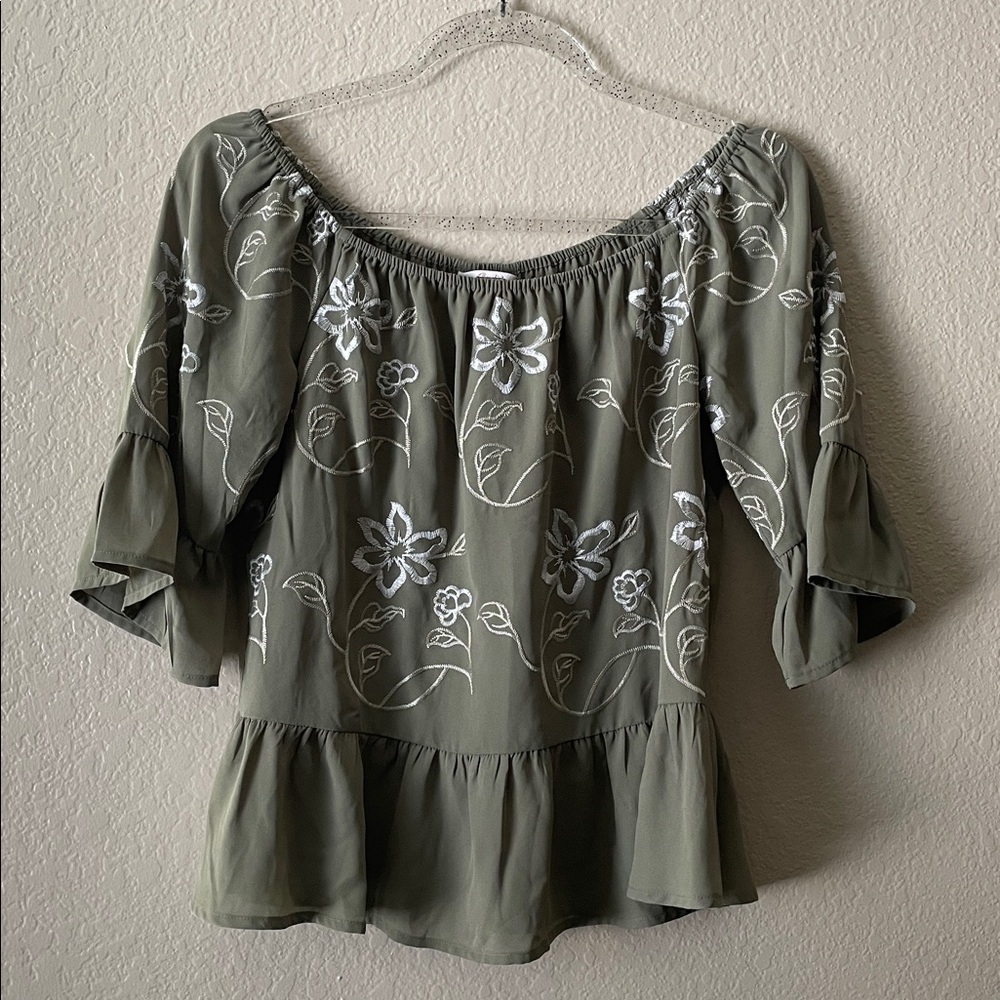 Candie's Peplum Floral Embroidered Top